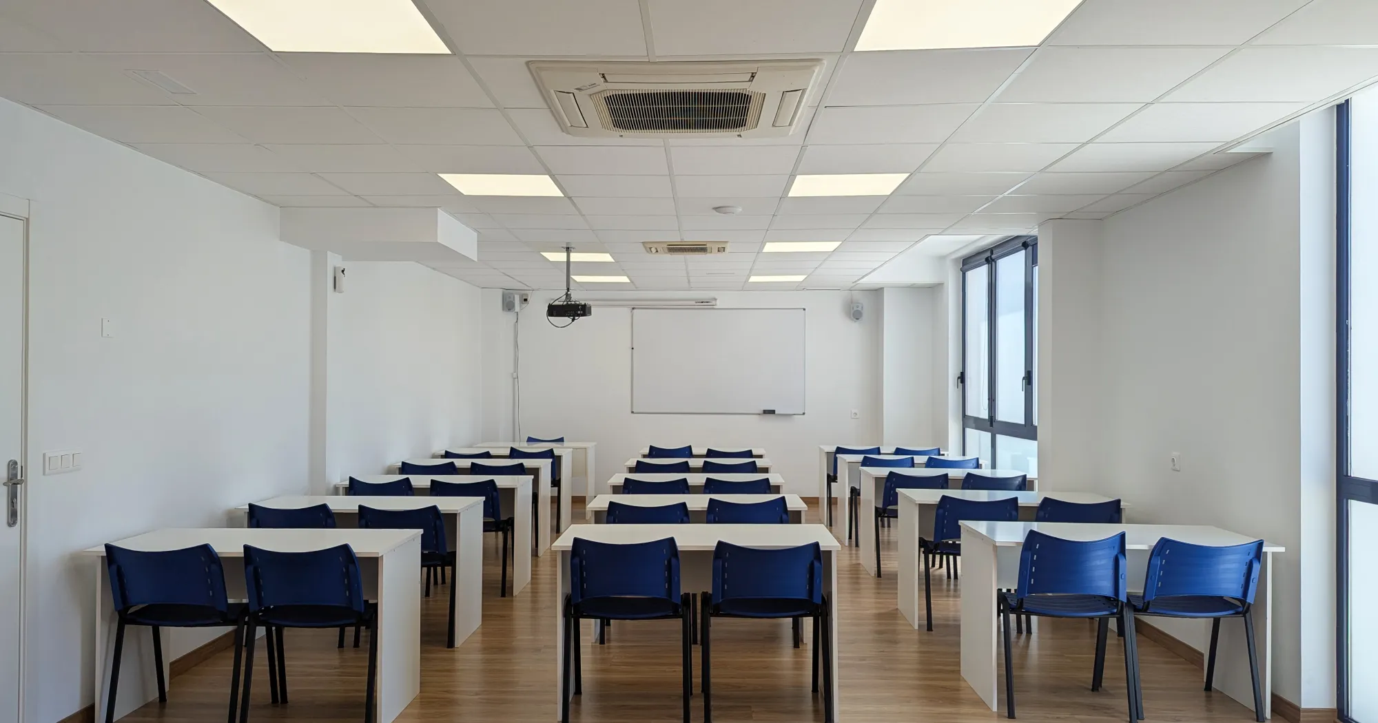 Centro Davante Alicante Tómbola
